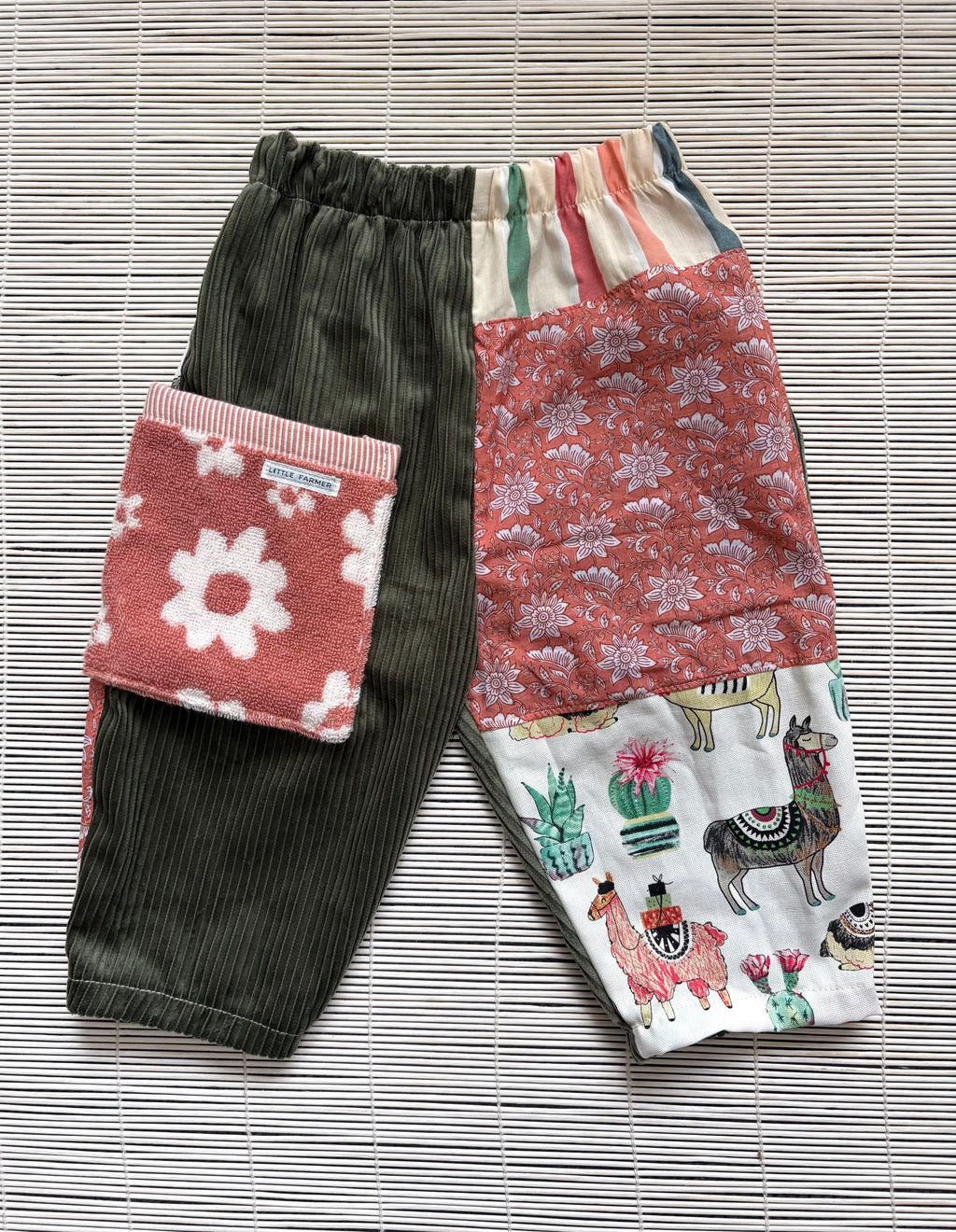 Pants Llama Size 1
