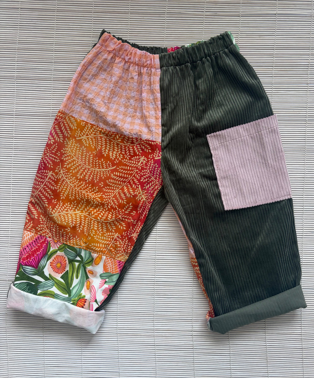 Pants Floral Size 4