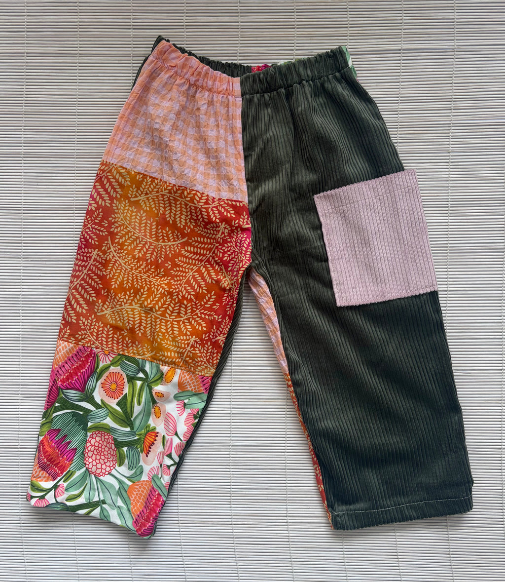 Pants Floral Size 4